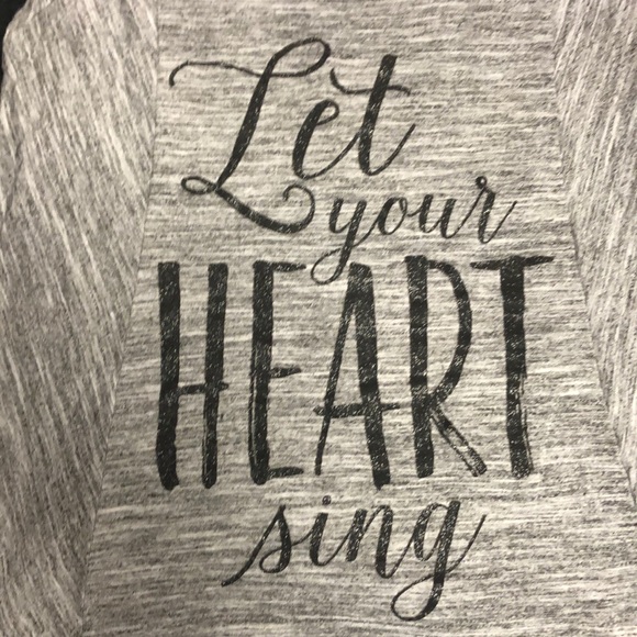 Girls Top - Picture 2 of 2